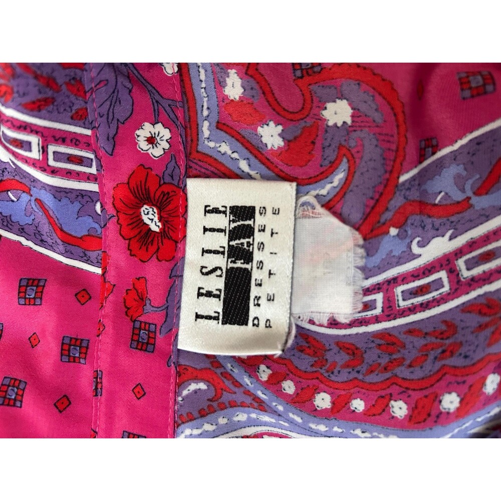 Vintage 1980s Fuchsia Paisley Shirtdress, Medium - Picture 8 of 8